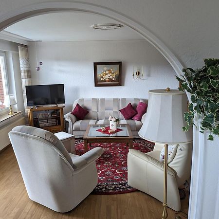 Ferienwohnung Leni Erstes Og Inkl Balkon Gartenblick Kostenfreier Parkplatz Stadtnah Aber Ruhig Gelegen Meppen Exterior foto