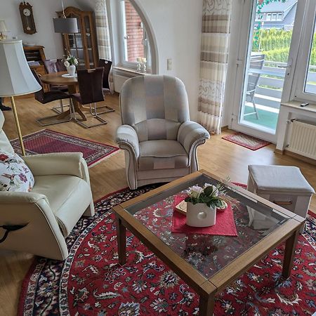 Ferienwohnung Leni Erstes Og Inkl Balkon Gartenblick Kostenfreier Parkplatz Stadtnah Aber Ruhig Gelegen Meppen Exterior foto