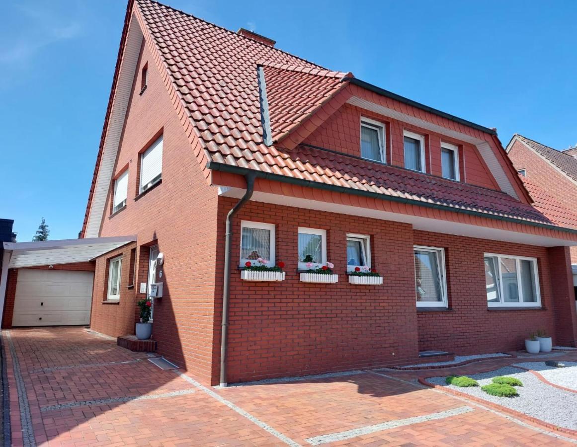 Ferienwohnung Leni Erstes Og Inkl Balkon Gartenblick Kostenfreier Parkplatz Stadtnah Aber Ruhig Gelegen Meppen Exterior foto